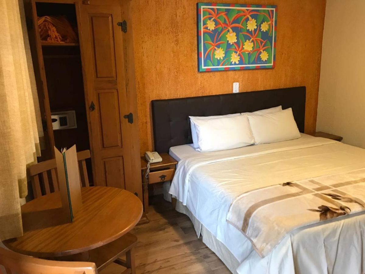 Hotel Monte Carlo Campos do Jordão Extérieur photo