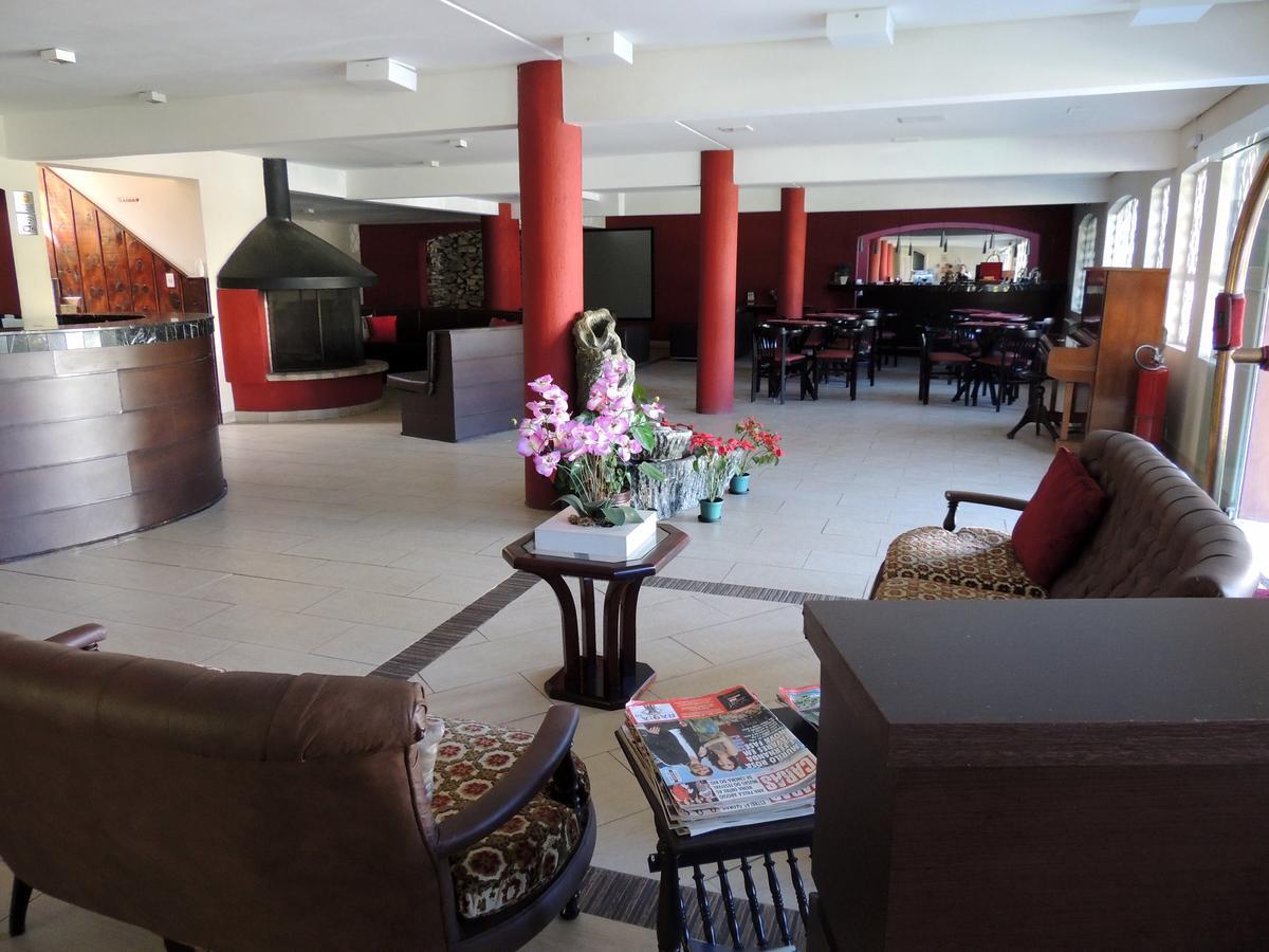 Hotel Monte Carlo Campos do Jordão Extérieur photo
